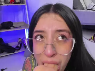 samantha-dm's Live Sex Cam Show