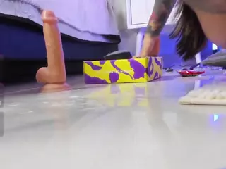 samantha-dm's Live Sex Cam Show