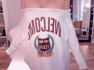 sofiastevens's Live Sex Cam Show