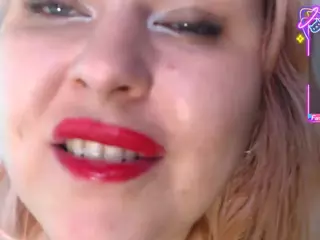 ChubbyPussycat's Live Sex Cam Show