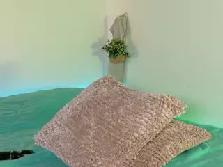 Deviil Doll's Live Sex Cam Show