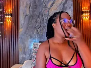 Naomhy's Live Sex Cam Show