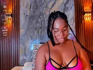 Naomhy's Live Sex Cam Show