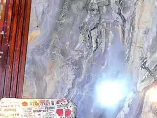 Naomhy's Live Sex Cam Show