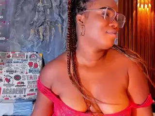 Naomhy's Live Sex Cam Show
