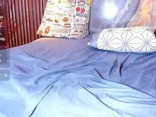 Naomhy's Live Sex Cam Show