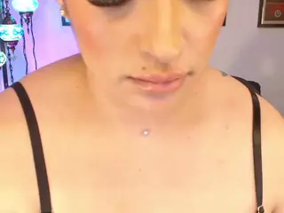 Pocahontass1's Live Sex Cam Show