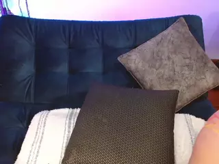 Pocahontass1's Live Sex Cam Show