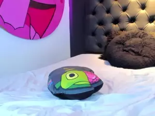 DayanaFrishman's Live Sex Cam Show