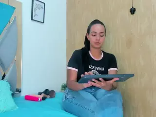 Conniee Manuela's Live Sex Cam Show