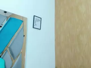 Conniee Manuela's Live Sex Cam Show