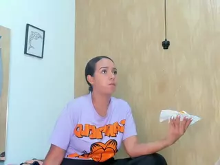 Conniee Manuela's Live Sex Cam Show