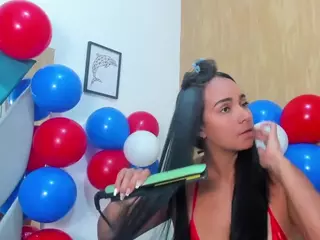 Conniee Manuela's Live Sex Cam Show