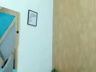 Conniee Manuela's Live Sex Cam Show