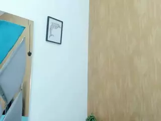 Conniee Manuela's Live Sex Cam Show