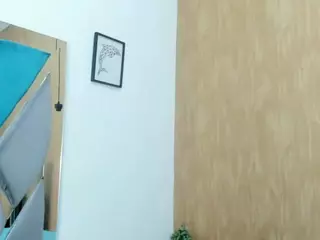 Conniee Manuela's Live Sex Cam Show