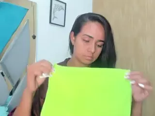 Conniee Manuela's Live Sex Cam Show