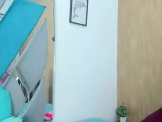 Conniee Manuela's Live Sex Cam Show