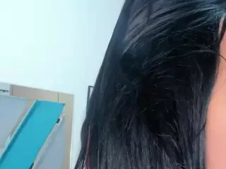 Conniee Manuela's Live Sex Cam Show