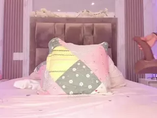 ZaraCakes's Live Sex Cam Show