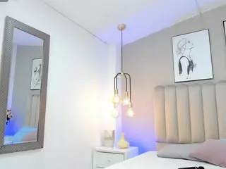 Lindarey's Live Sex Cam Show