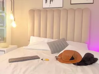 Lindarey's Live Sex Cam Show
