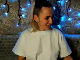MaggieCake's Live Sex Cam Show