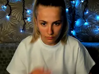 MaggieCake's Live Sex Cam Show