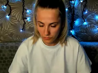 MaggieCake's Live Sex Cam Show