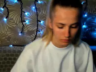 MaggieCake's Live Sex Cam Show