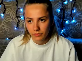 MaggieCake's Live Sex Cam Show
