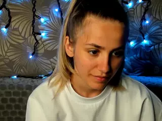 MaggieCake's Live Sex Cam Show