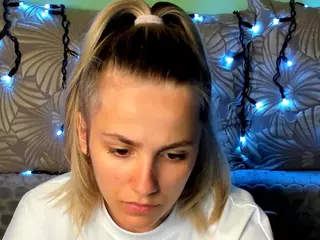 MaggieCake's Live Sex Cam Show