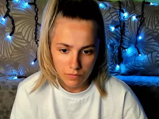 MaggieCake's Live Sex Cam Show