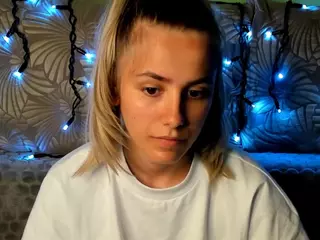 MaggieCake's Live Sex Cam Show