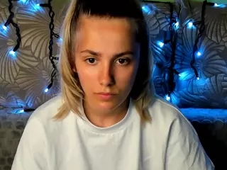 MaggieCake's Live Sex Cam Show