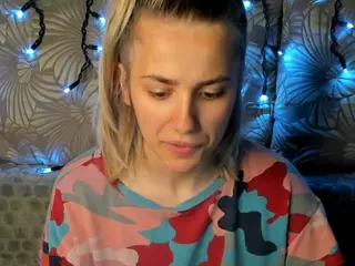 MaggieCake's Live Sex Cam Show