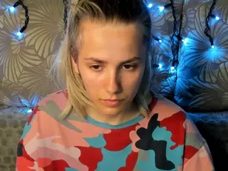 MaggieCake's Live Sex Cam Show