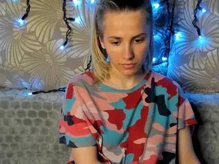 MaggieCake's Live Sex Cam Show