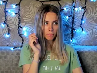 MaggieCake's Live Sex Cam Show