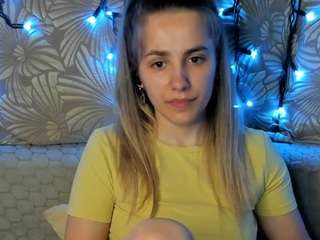 Live cam show with MaggieCake