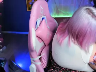 Yoki and Rory's Live Sex Cam Show