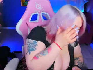 Yoki and Rory's Live Sex Cam Show