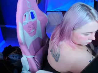 Yoki and Rory's Live Sex Cam Show