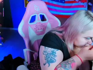 Yoki and Rory's Live Sex Cam Show
