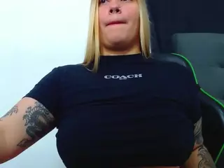 hanna-sweethot's Live Sex Cam Show