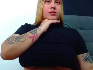 hanna-sweethot's Live Sex Cam Show