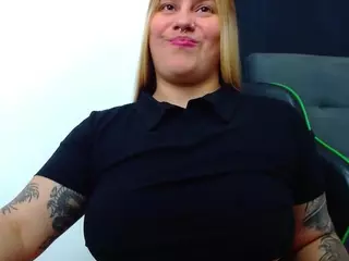 hanna-sweethot's Live Sex Cam Show