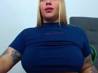 hanna-sweethot's Live Sex Cam Show