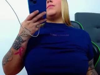 hanna-sweethot's Live Sex Cam Show